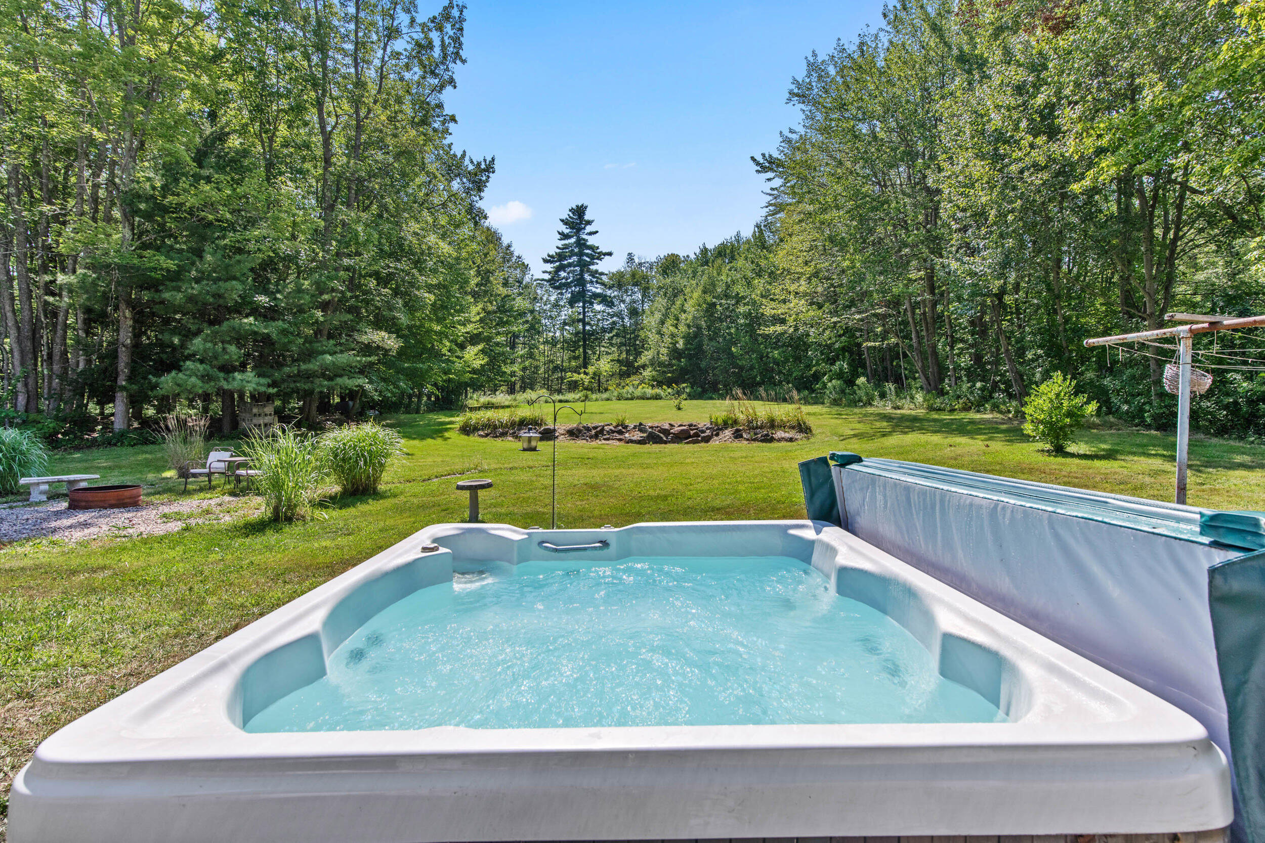 17 Jellerson Road Sanford, ME 04073 - Photo 21 of 23 Hot tub view