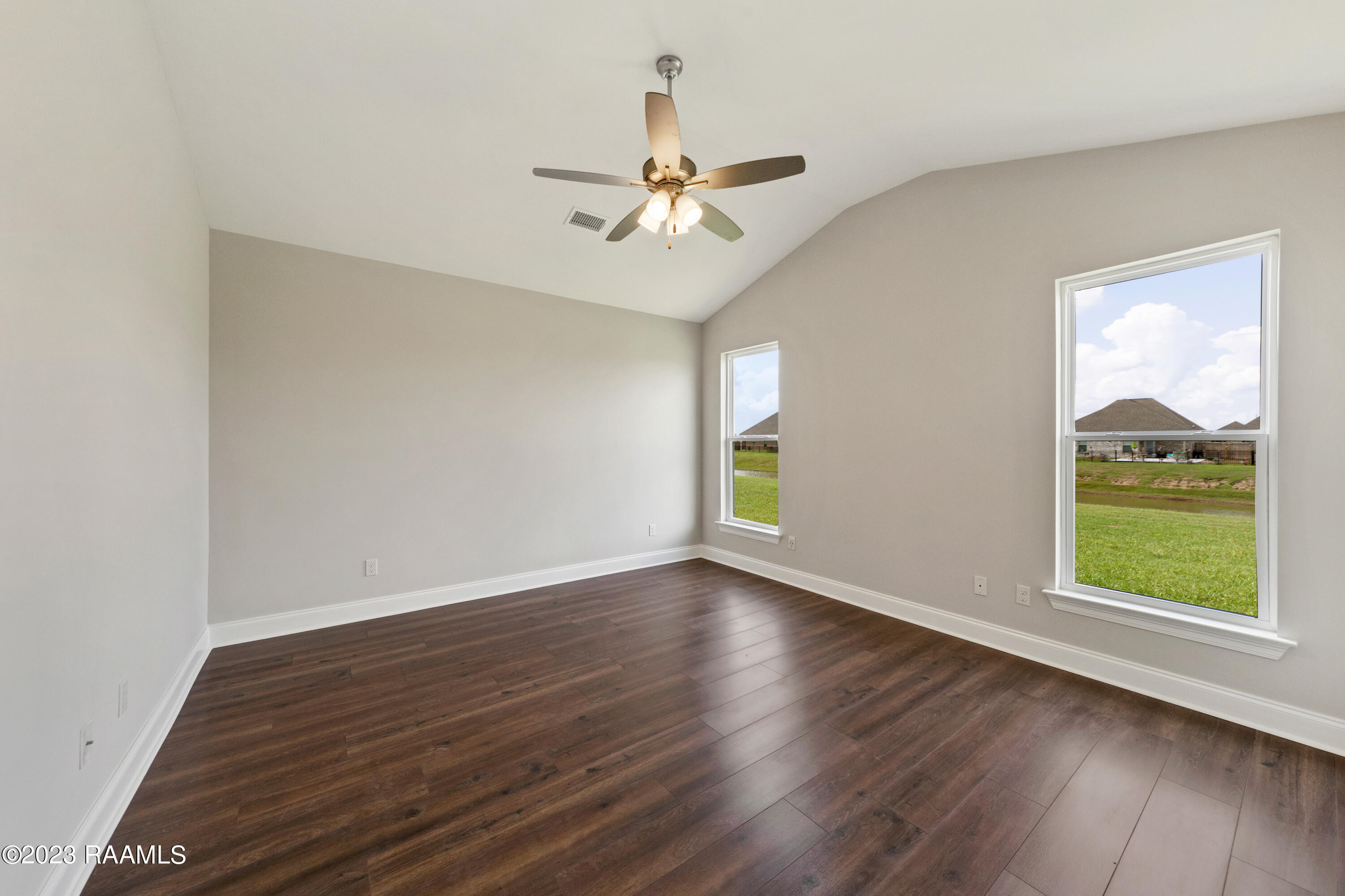 220 Harton Road Youngsville, LA 70592 - Photo 11 of 25 220Harton-36