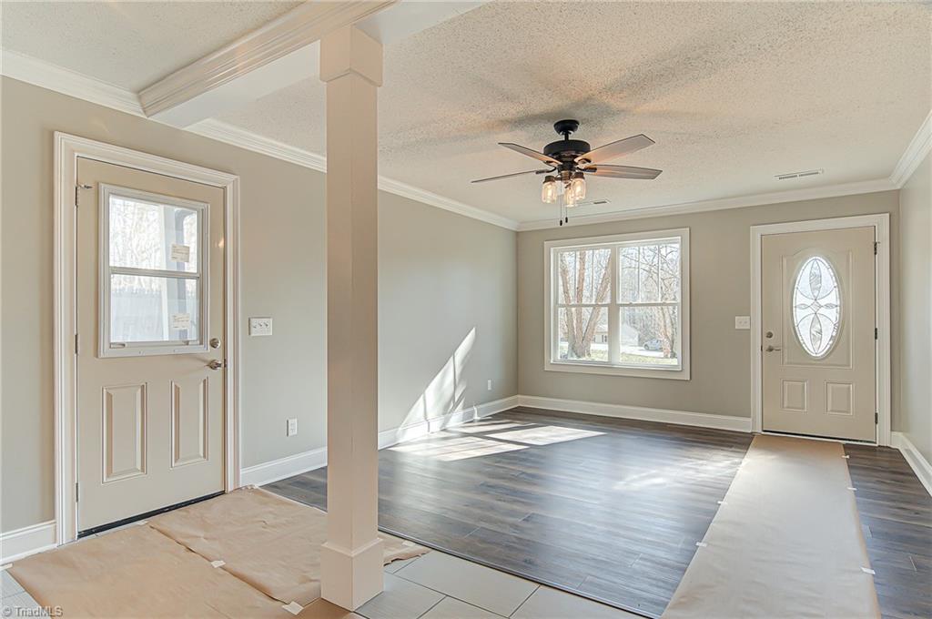567 Heatherton Lane Rural Hall, NC 27045 - Photo 6 of 30
