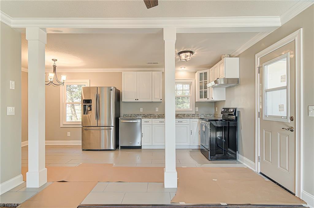 567 Heatherton Lane Rural Hall, NC 27045 - Photo 10 of 30