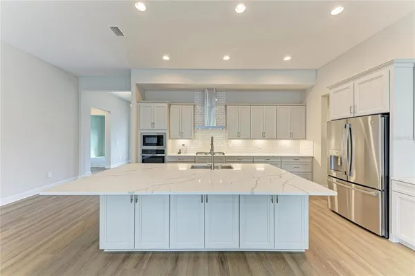 $919,990 | 4624 Cedar Fog Court, Valrico, FL 33596