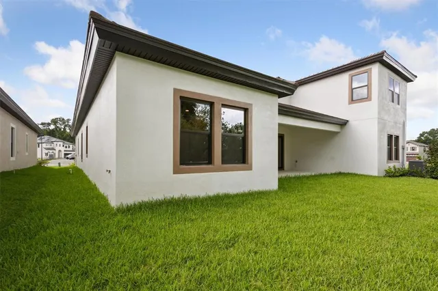 $899,990 | 4624 Cedar Fog Court, Valrico, FL 33596