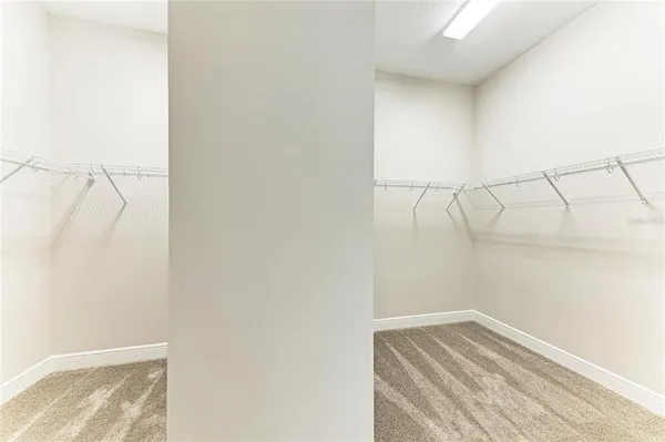 $919,990 | 4624 Cedar Fog Court, Valrico, FL 33596