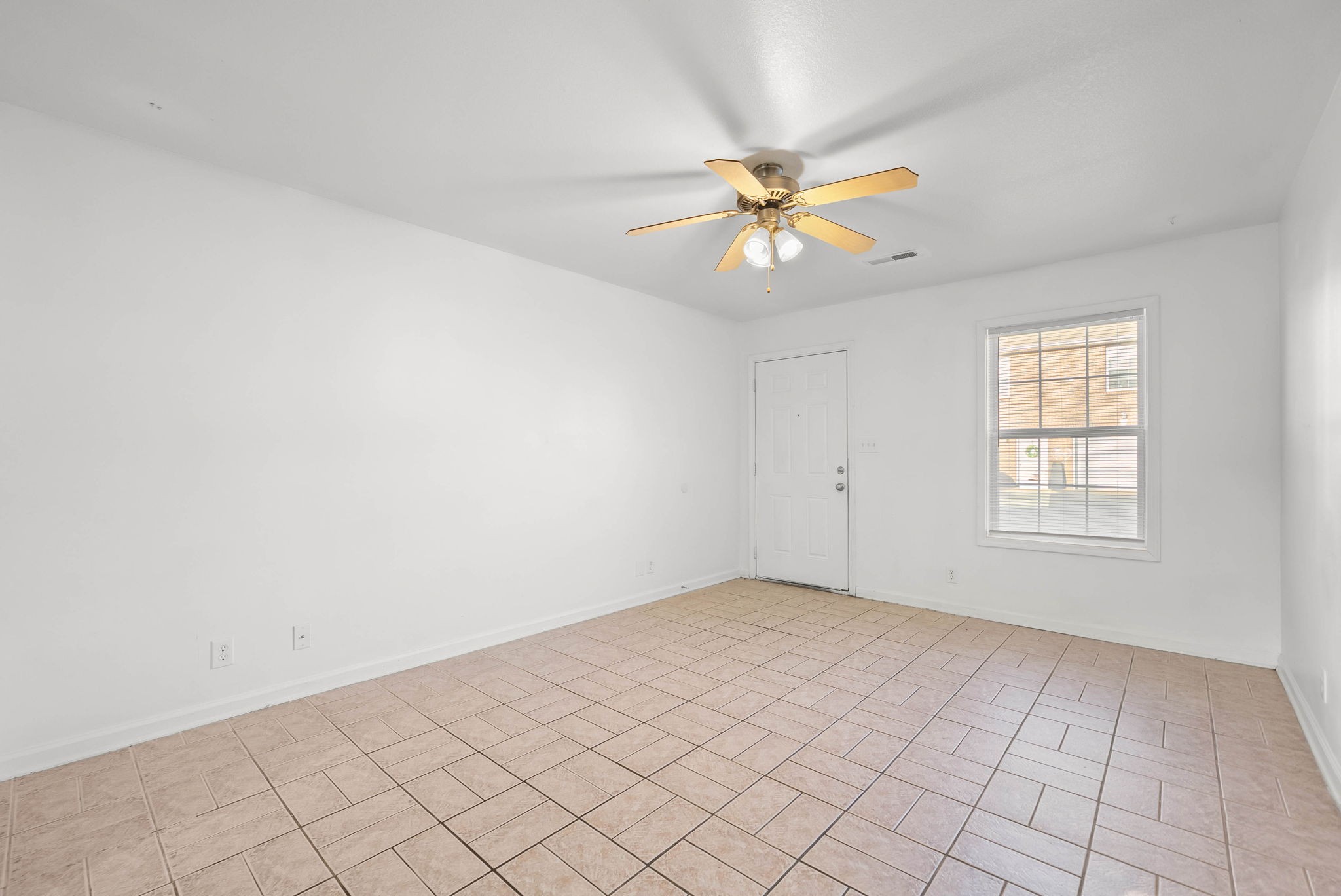 535 Lafayette Road, Unit F Clarksville, TN 37042 - Photo 6 of 26