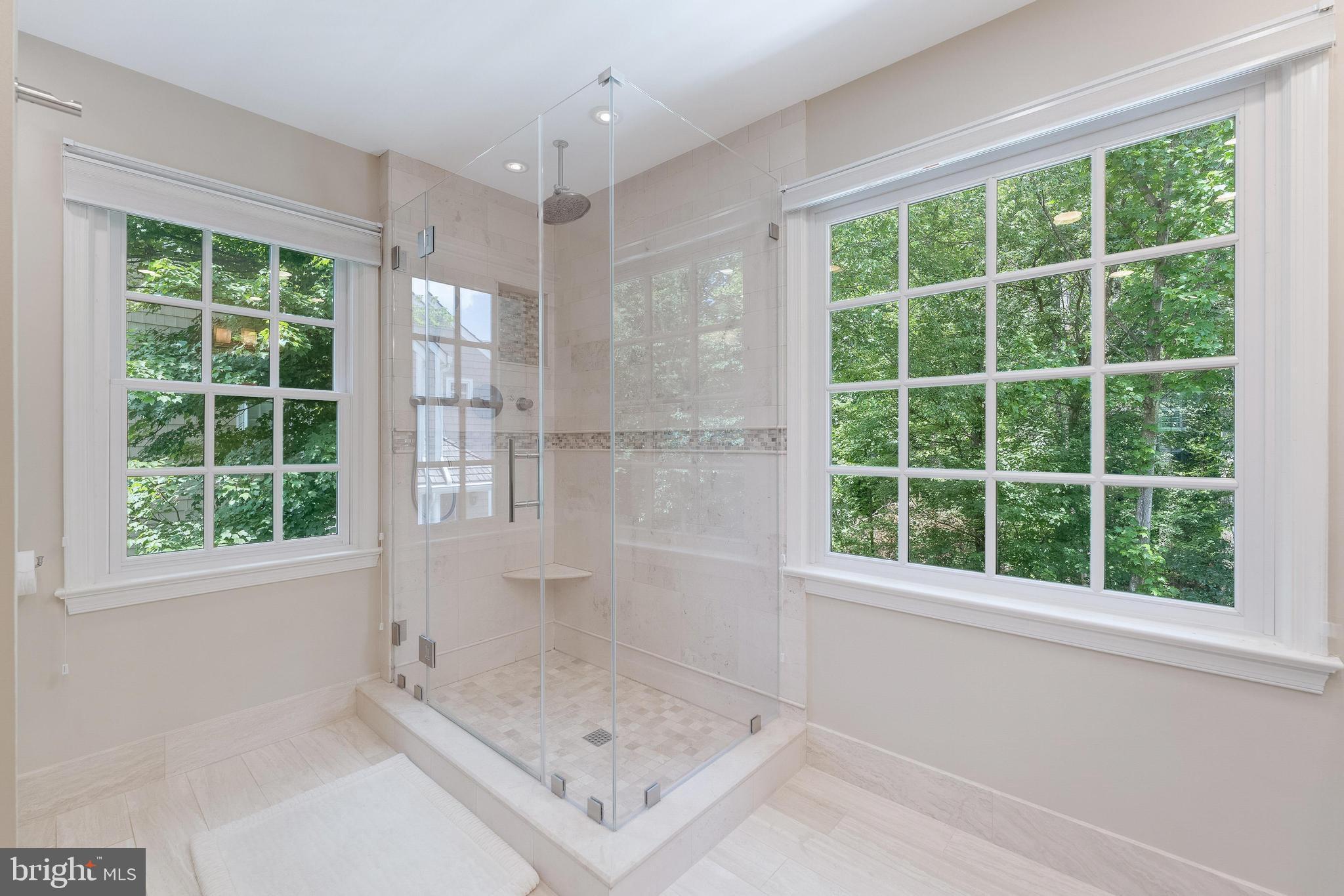 1248 Lamplighter Way Reston, VA 20194 - Photo 32 of 64 an empty room with a window