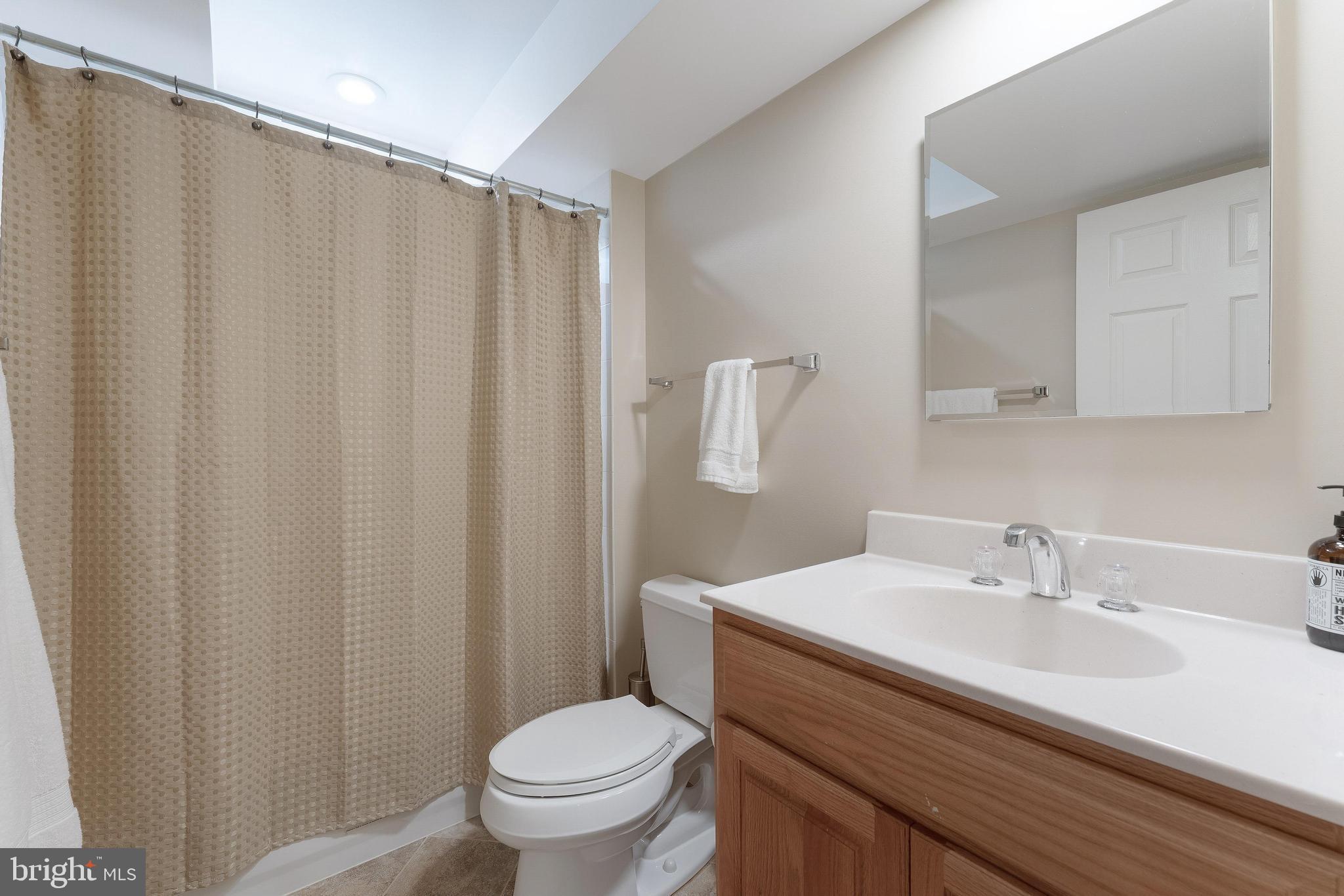 1248 Lamplighter Way Reston, VA 20194 - Photo 46 of 64