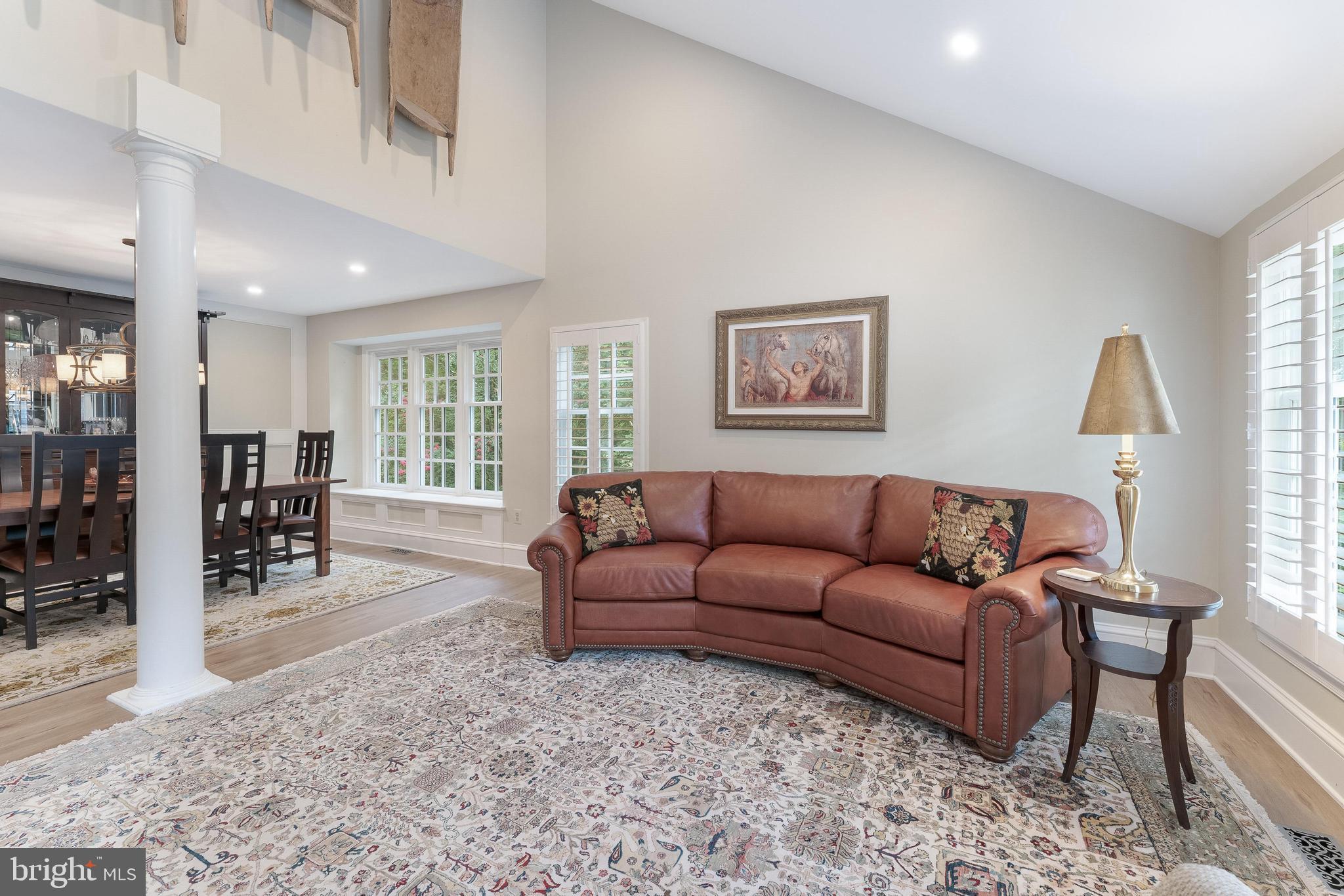 1248 Lamplighter Way Reston, VA 20194 - Photo 9 of 64 a living room with furniture and a table
