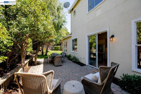 $2,095,000 | 367 Creedon Circle, Alameda, CA 94502