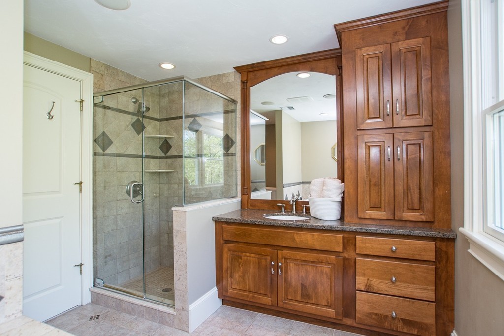 34 Townline Road Franklin, MA 02038 - Photo 22 of 30 Gallery Image 22