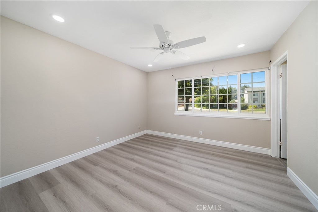 2053 Malcolm Street Simi Valley, CA 93065 - Photo 12 of 26