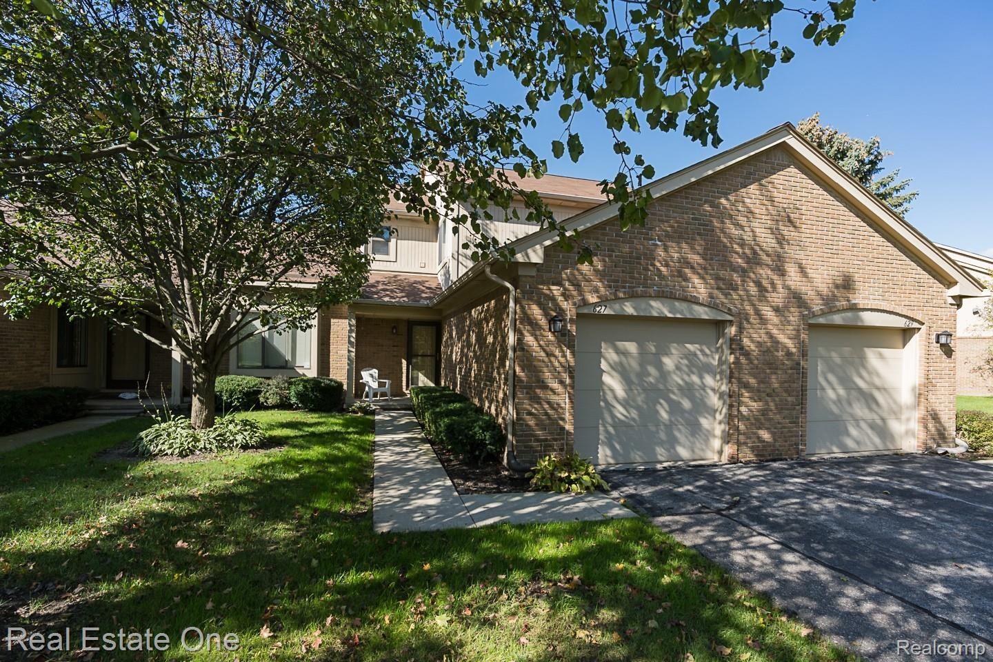 627 Tennyson Rochester, MI 48307 - Photo 1 of 25 627 Tennyson-P028.jpg