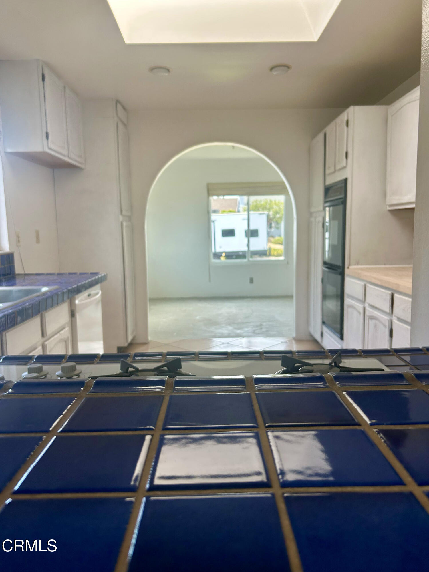 1756 Coachman Drive Camarillo, CA 93012 - Photo 3 of 19 IMG_6042