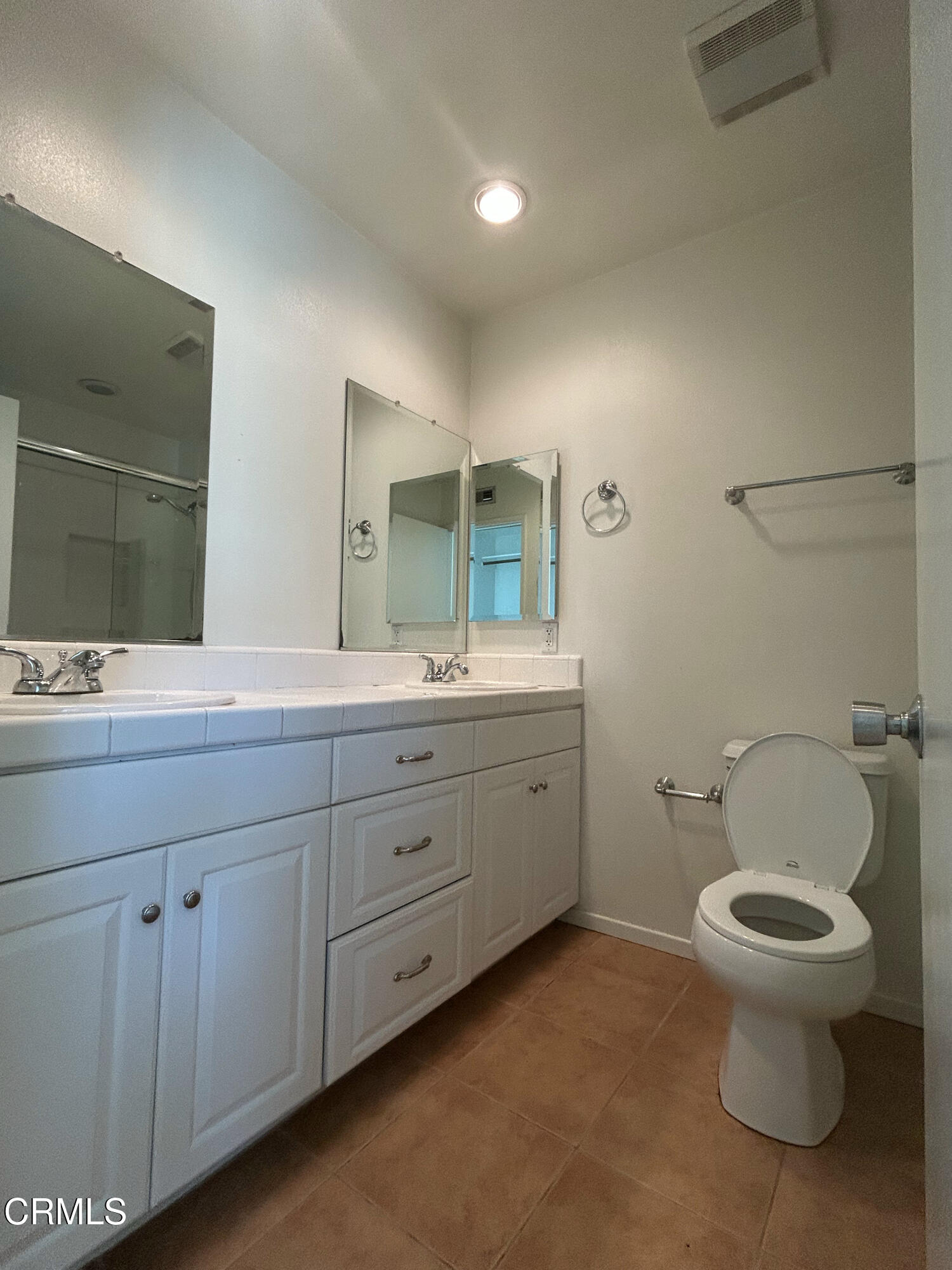 1756 Coachman Drive Camarillo, CA 93012 - Photo 6 of 19 guest bathroom vanity