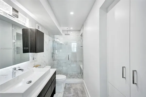 $5,400 | 2501 South Ocean Drive, Unit 1211, Hollywood, FL 33019