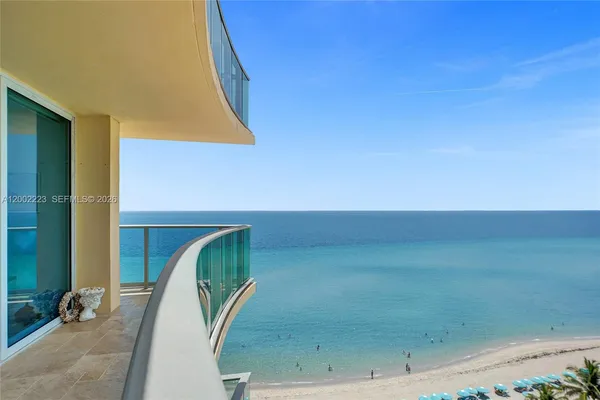$5,400 | 2501 South Ocean Drive, Unit 1211, Hollywood, FL 33019