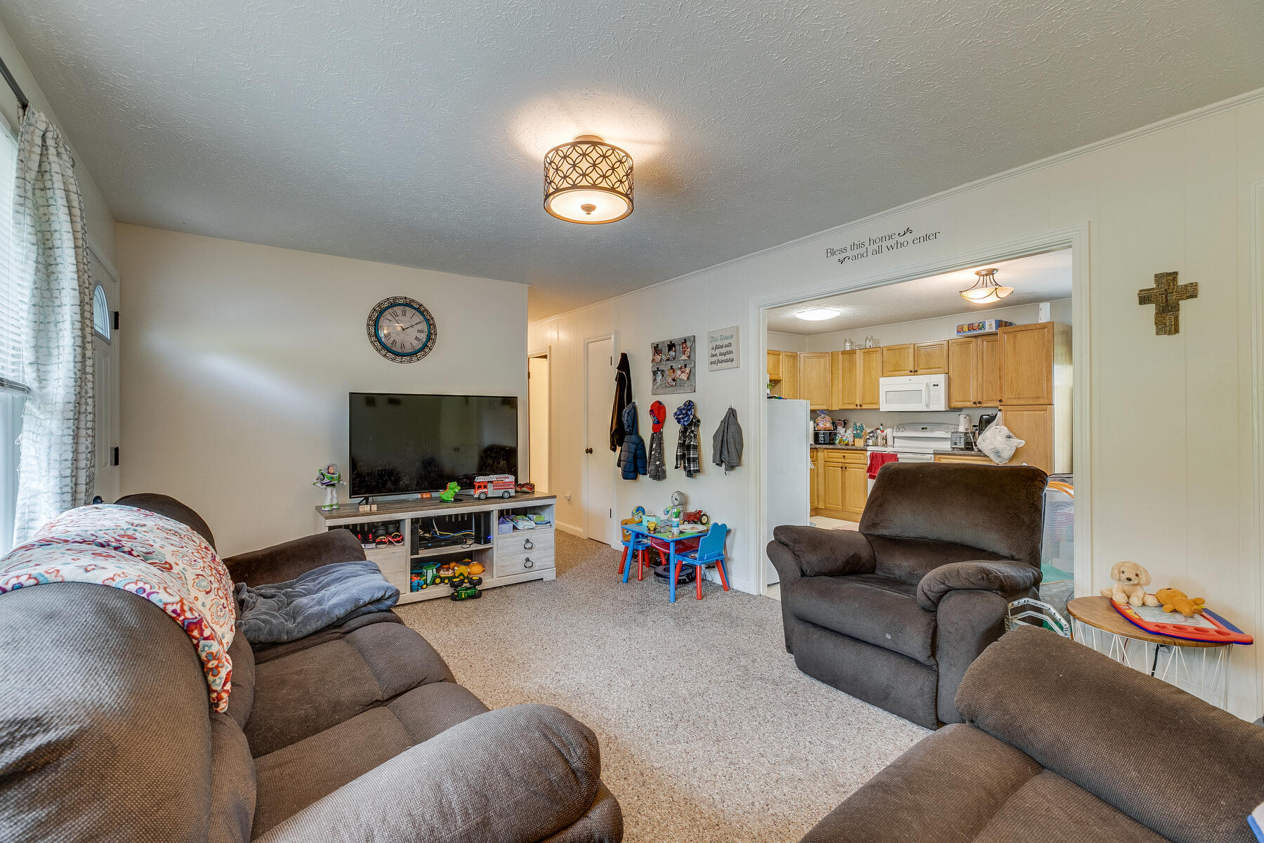 426 Bell Hollow Road Kingsport, TN 37664 - Photo 7 of 27 007