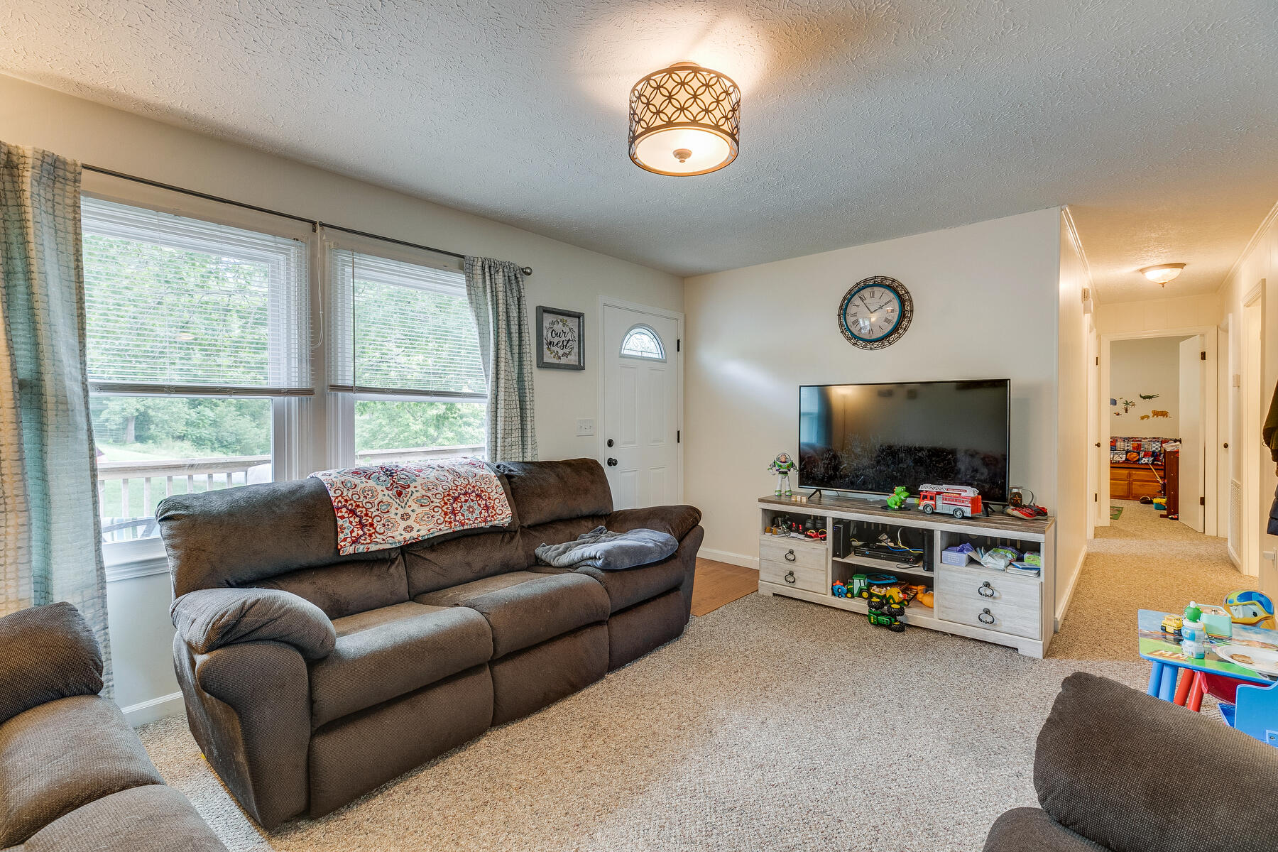 426 Bell Hollow Road Kingsport, TN 37664 - Photo 8 of 27 008