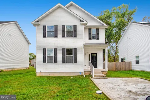 $407,000 | 2452 24th Street, Fredericksburg, VA 22408