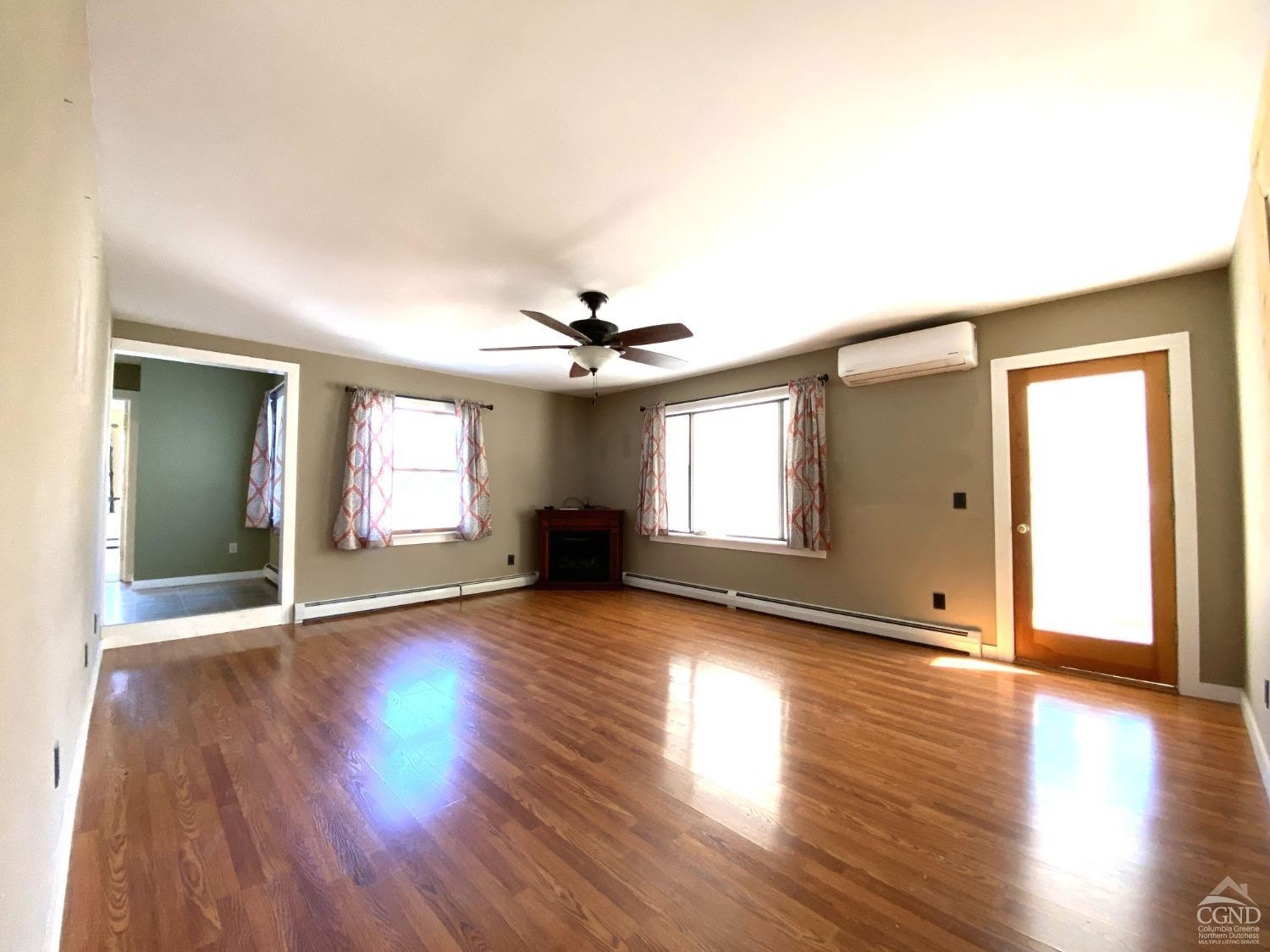 511 Roxbury Road Hudson, NY 12534 - Photo 7 of 34 Photo 7
