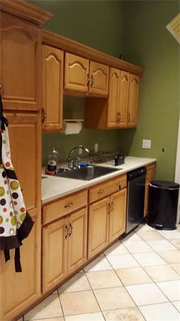 37 Rockefeller Street Randolph, MA 02368 - Photo 5 of 10 Gallery Image 5