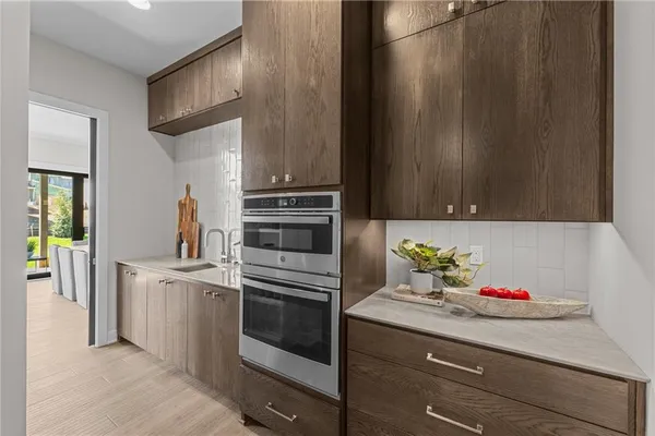 $1,527,000 | 17012 Rosehill Street, Overland Park, KS 66221