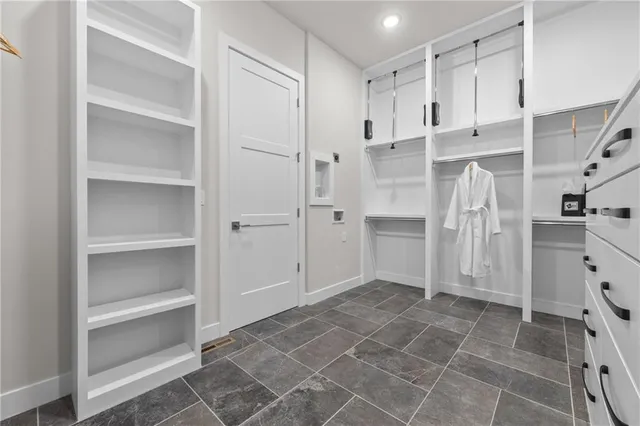 $1,527,000 | 17012 Rosehill Street, Overland Park, KS 66221