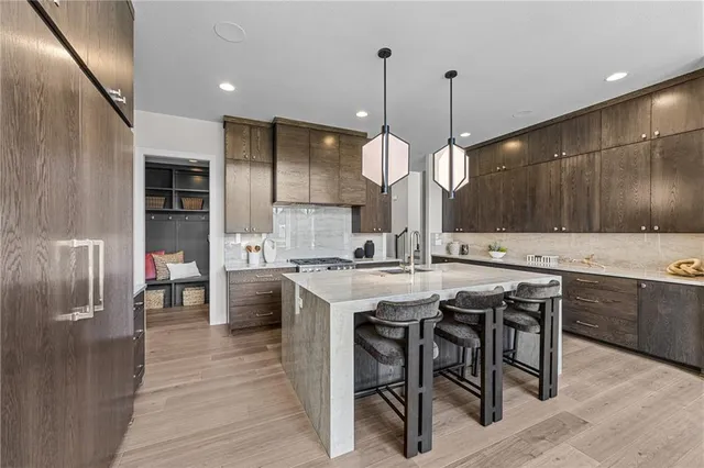 $1,527,000 | 17012 Rosehill Street, Overland Park, KS 66221