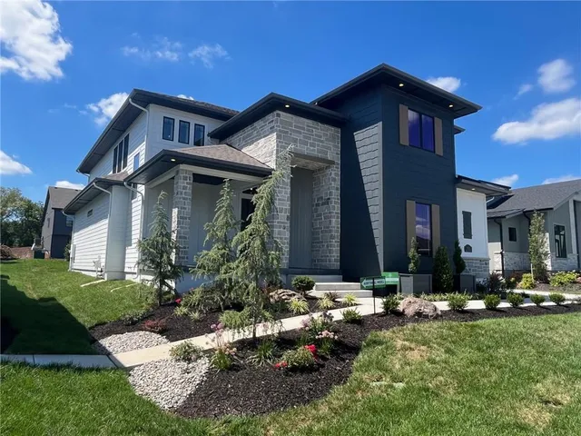 $1,527,000 | 17012 Rosehill Street, Overland Park, KS 66221