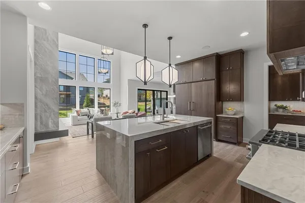 $1,527,000 | 17012 Rosehill Street, Overland Park, KS 66221