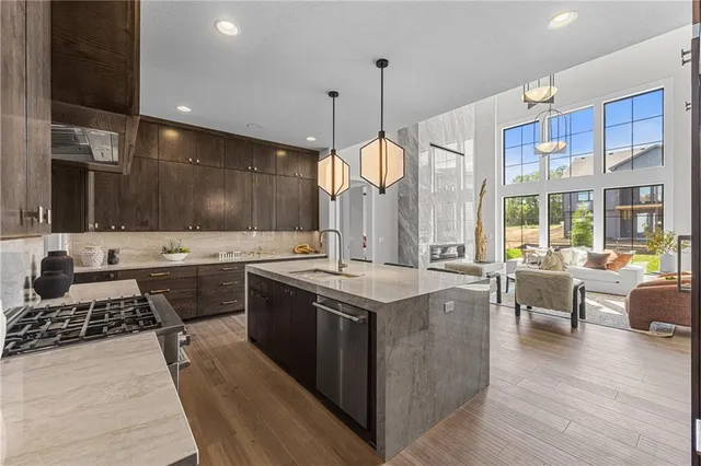 $1,527,000 | 17012 Rosehill Street, Overland Park, KS 66221