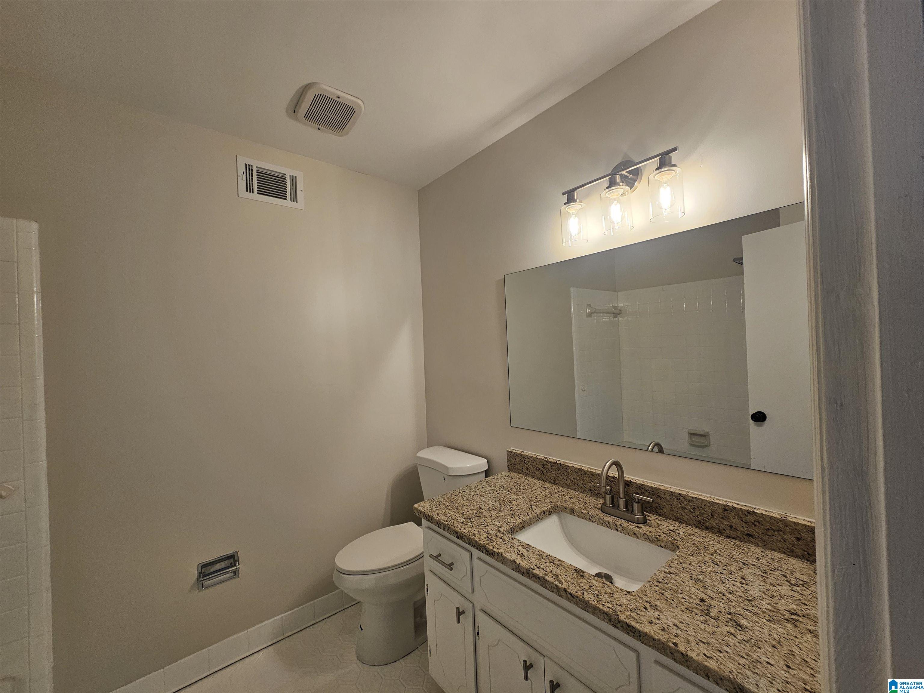 56 Lancaster Court Calera, AL 35040 - Photo 17 of 41