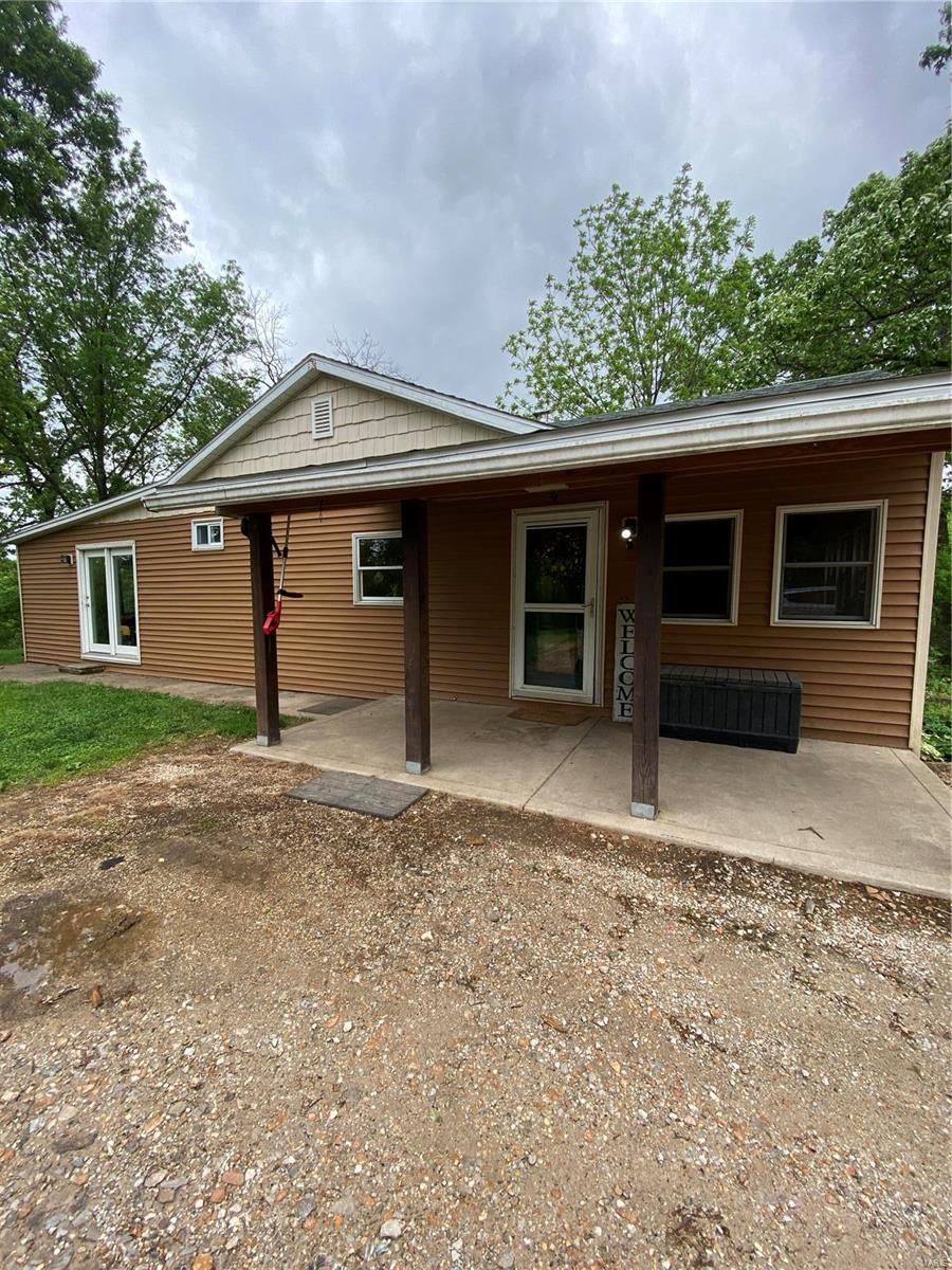 1136 Hazel Dell Road Greenville, IL 62246 - Photo 20 of 50 Gallery Image 20