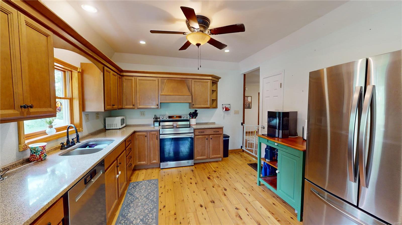 1136 Hazel Dell Road Greenville, IL 62246 - Photo 4 of 50 Gallery Image 4