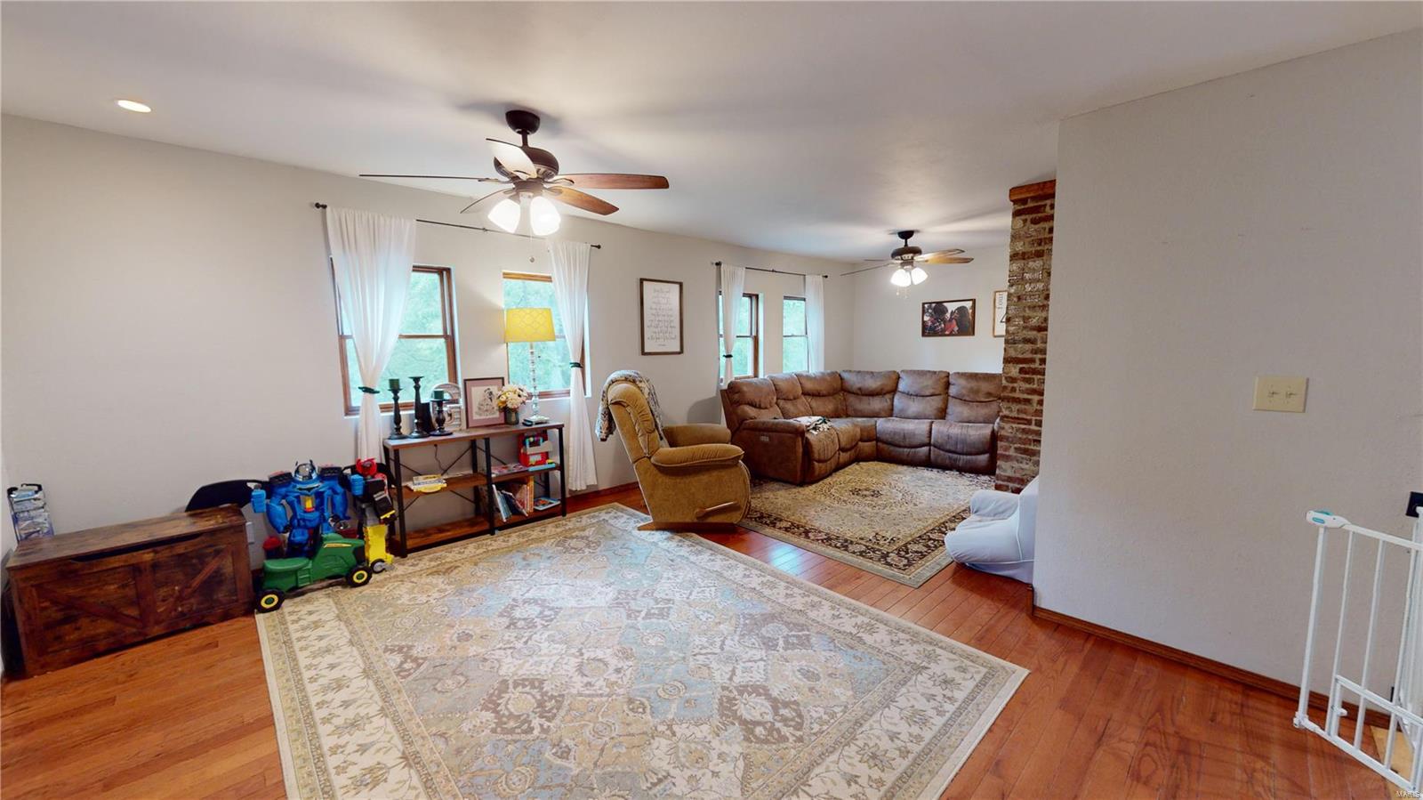 1136 Hazel Dell Road Greenville, IL 62246 - Photo 8 of 50 Gallery Image 8
