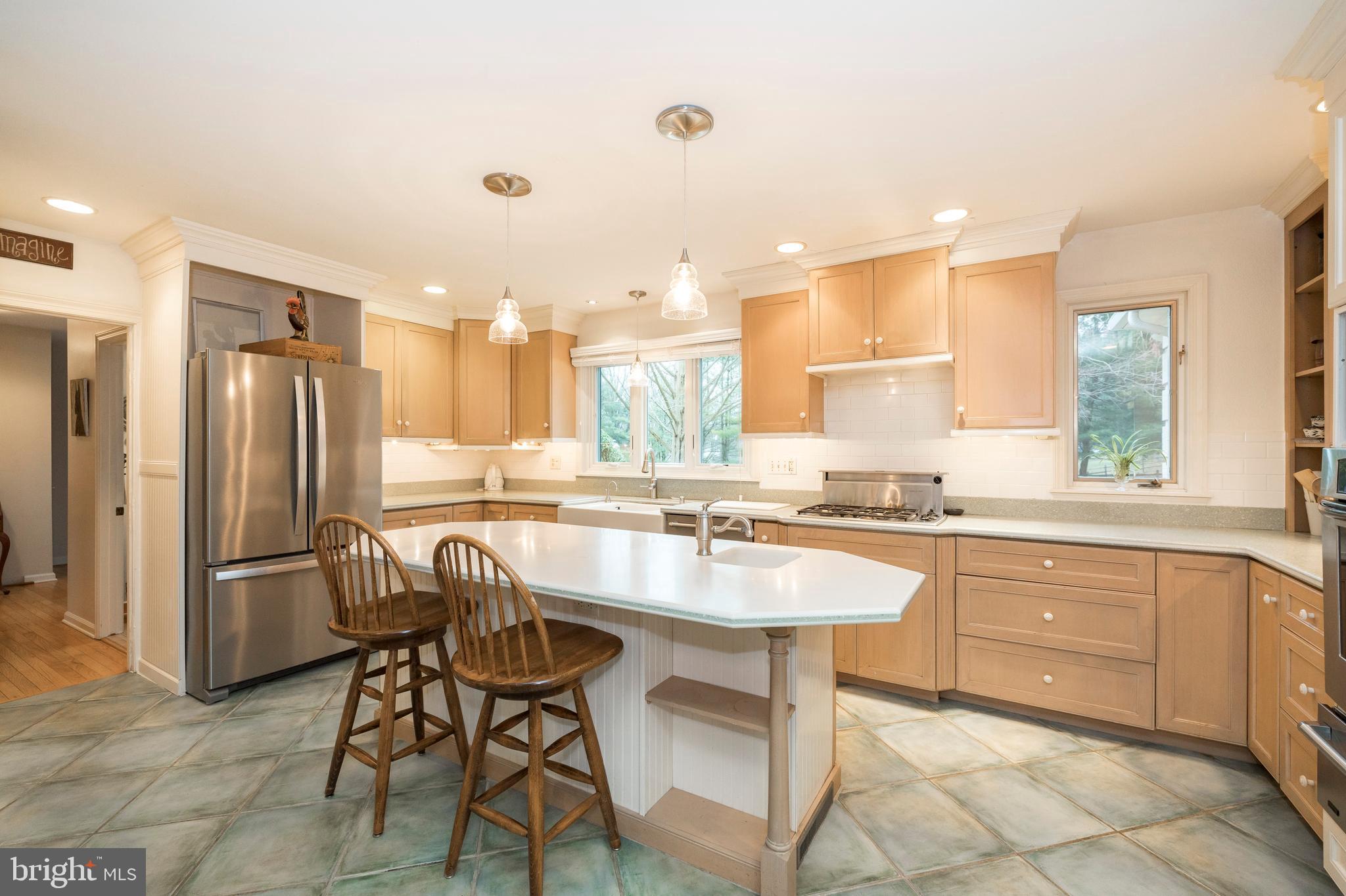 5 Gingerwood Road Malvern, PA 19355 - Photo 19 of 40 Kitchen w/Corian Counterops, Glass Pendant Lightin