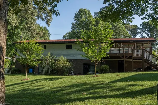 $380,000 | 344 Knollwood Drive, Wilkesboro, NC 28697