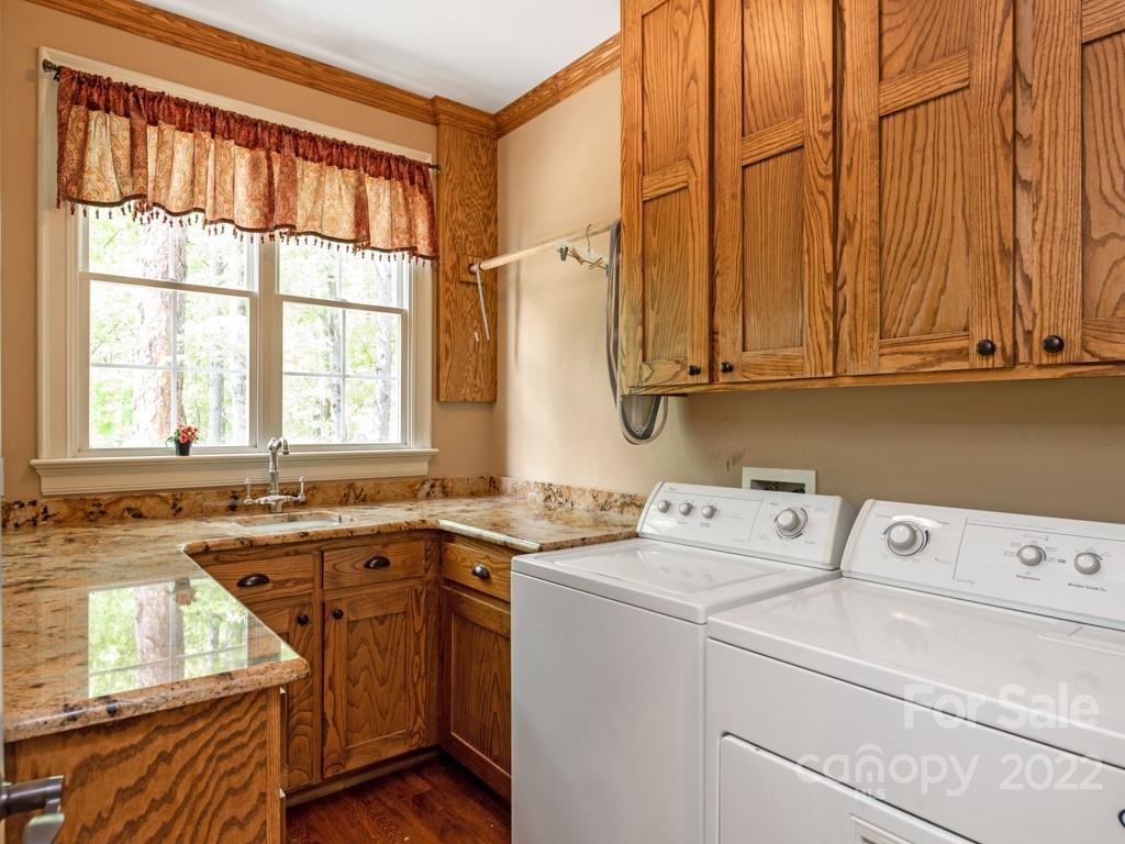 2367 Vineyard Road Fort Mill, SC 29708 - Photo 12 of 39 a utility room with dryer and washer