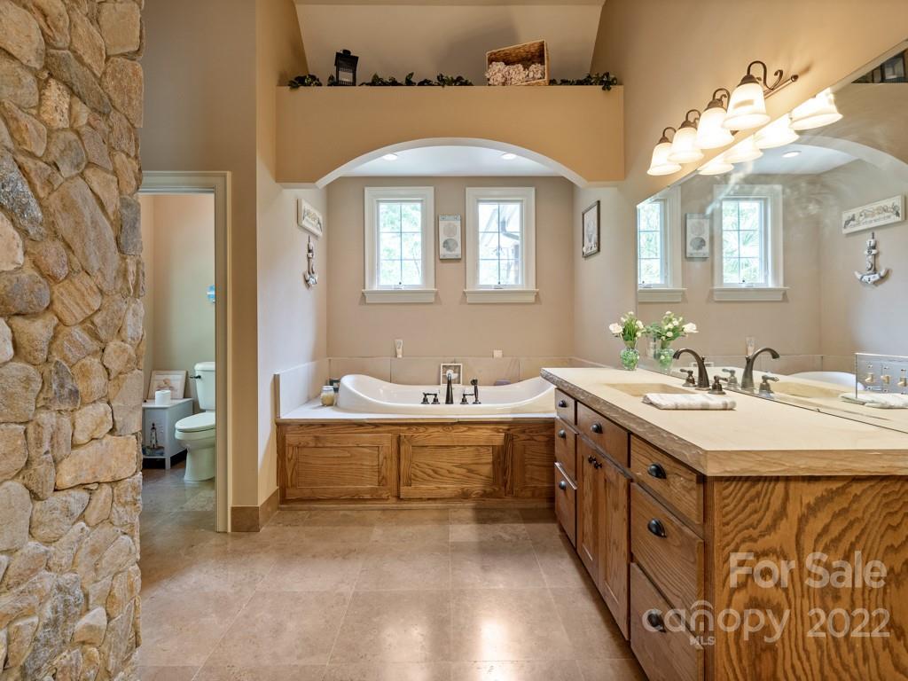 2367 Vineyard Road Fort Mill, SC 29708 - Photo 16 of 39 a spacious bathroom with a double vanity sink mirror and