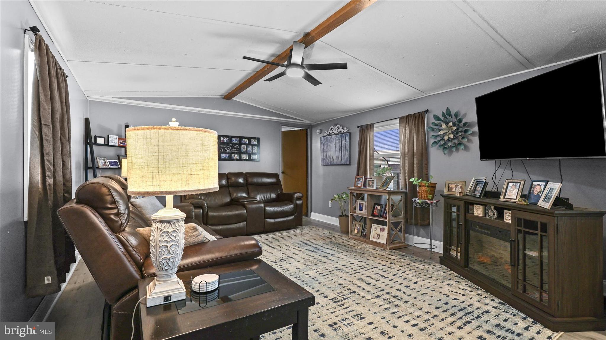 3895 Craig Avenue Dover, PA 17315 - Photo 7 of 19