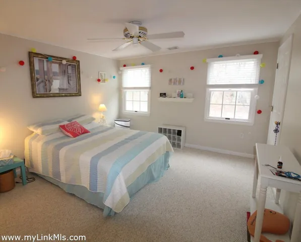 $1,870,000 | 32 Flamingo Drive, Edgartown, MA 02539