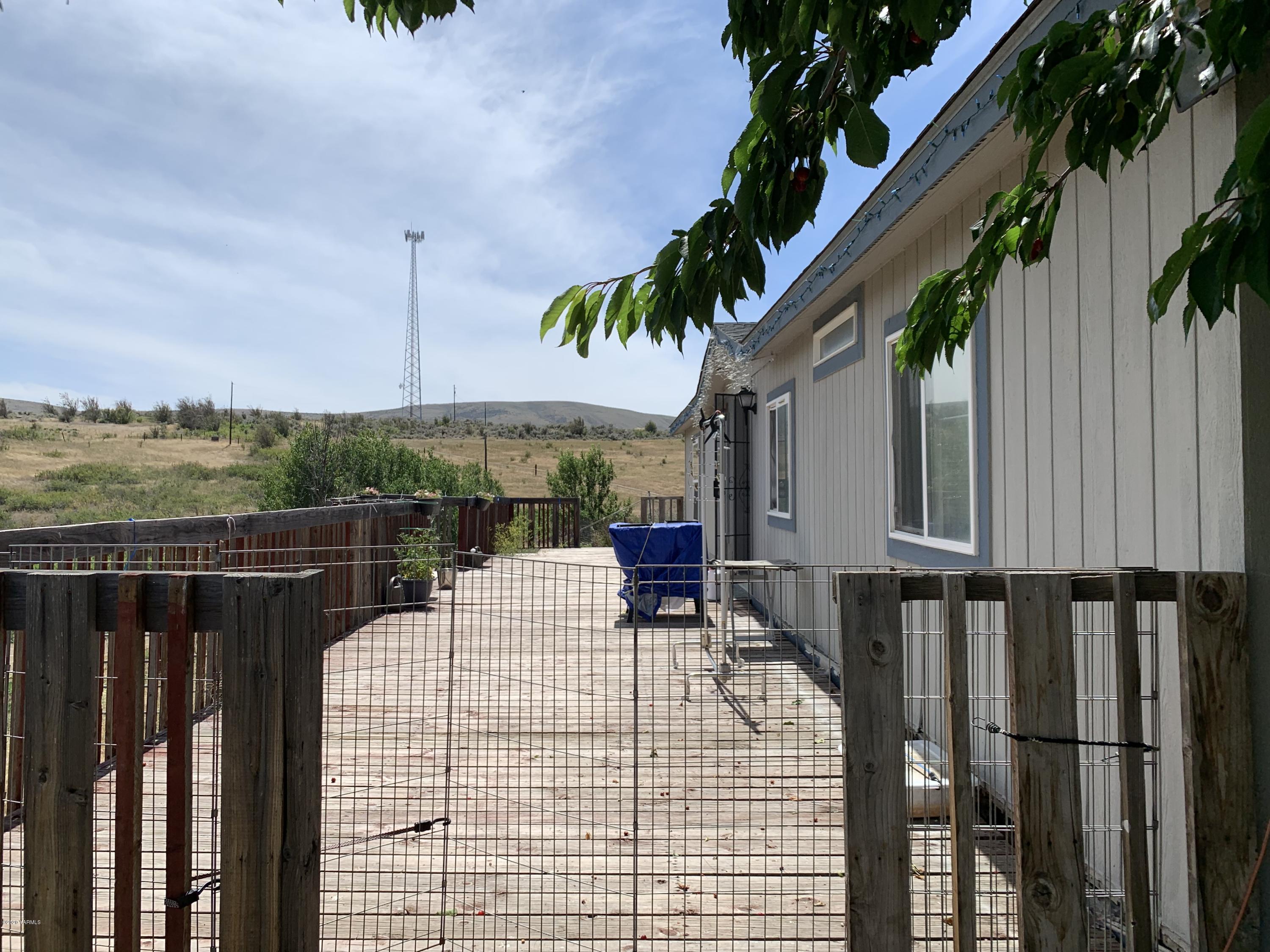 410 West Slavin Road Yakima, WA 98903 - Photo 10 of 19