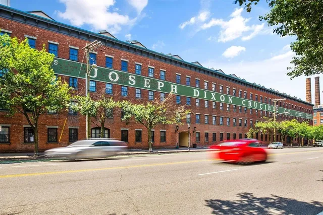 $325,000 | 227 Christopher Columbus Drive, Unit 209B, Jersey City, NJ 07302