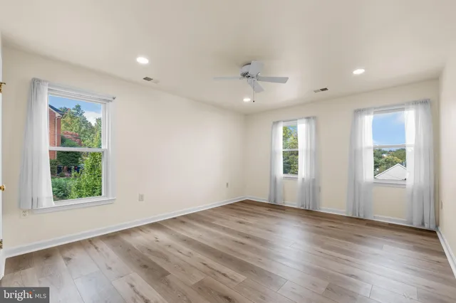 $5,500 | 1130 20th Street South, Arlington, VA 22202