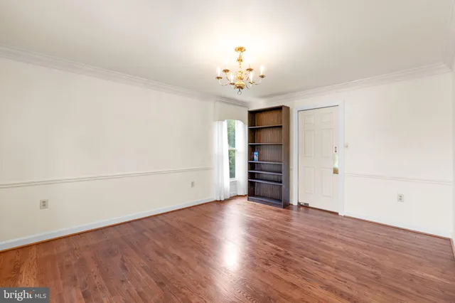 $5,500 | 1130 20th Street South, Arlington, VA 22202