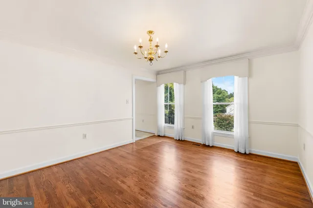 $5,500 | 1130 20th Street South, Arlington, VA 22202