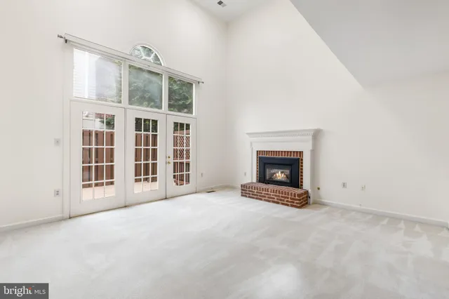 $5,500 | 1130 20th Street South, Arlington, VA 22202