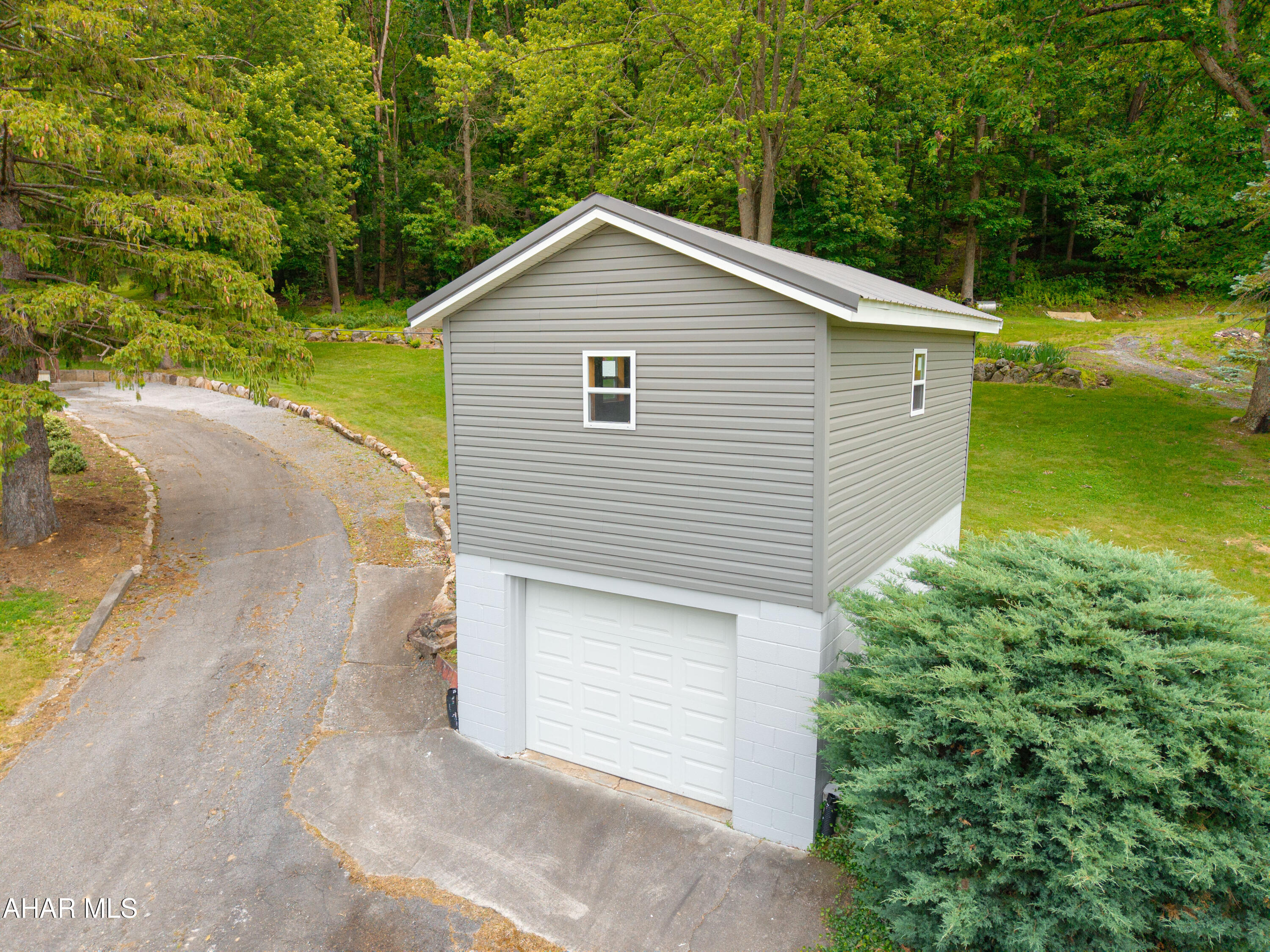1048 Imlertown Road Bedford, PA 15522 - Photo 44 of 57