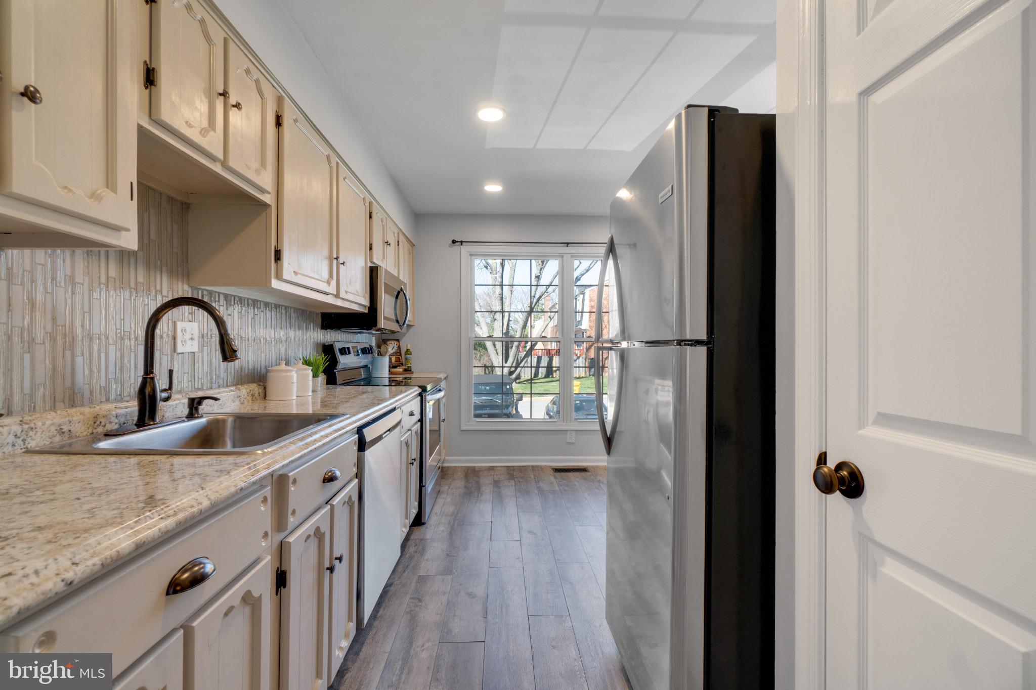 451 Colonial Ridge Lane Arnold, MD 21012 - Photo 14 of 40