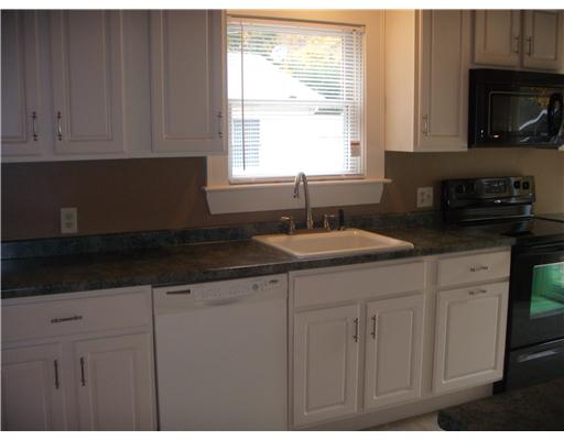 2086 Mendon Road Woonsocket, RI 02895 - Photo 4 of 12 Kitchen.