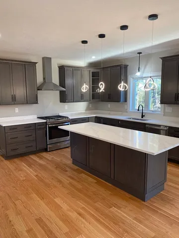 $1,875,000 | 16 St Paul Lane, Unit LOT 20, Westford, MA 01886